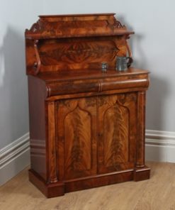 Sideboards / Chiffoniers