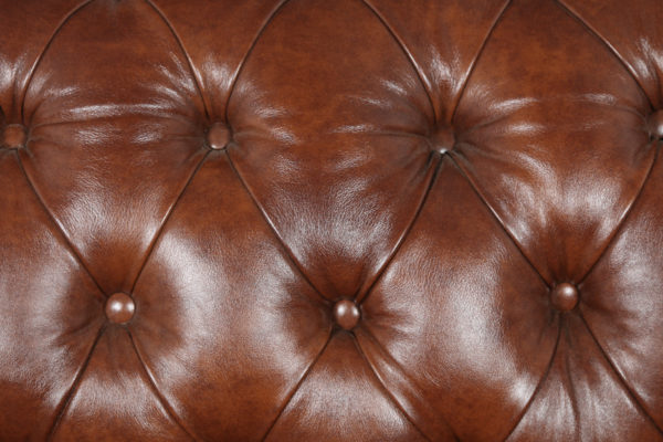 Antique English Victorian Mahogany & Brown Leather Chesterfield Attributed to Gillows of Lancaster (Circa 1850) - yolagray.com