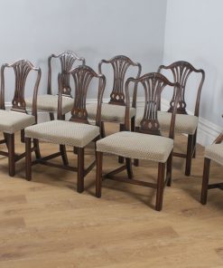 Set of Eight English Georgian Hepplewhite Style Mahogany Dining Chairs (Circa 1970) - yolagray.com