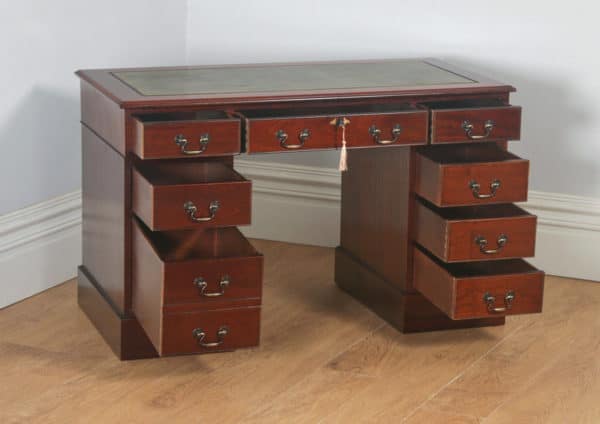 Vintage Georgian Style Mahogany & Green Leather 4ft Office Desk (Circa 1980)- yolagray.com