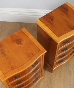 Pair of Georgian Style Yew & Walnut Serpentine Bedside Chests of Drawers Nightstands Tables (Circa 1970) - yolagray.com