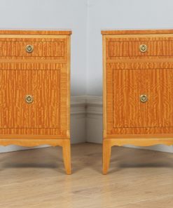 Pair of Georgian Regency Neoclassical Style Satinwood & Ebony Bedside Cabinet Tables Nightstands (Circa 1970) - yolagray.com