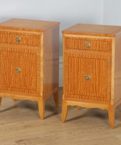 Pair of Georgian Regency Neoclassical Style Satinwood & Ebony Bedside Cabinet Tables Nightstands (Circa 1970) - yolagray.com